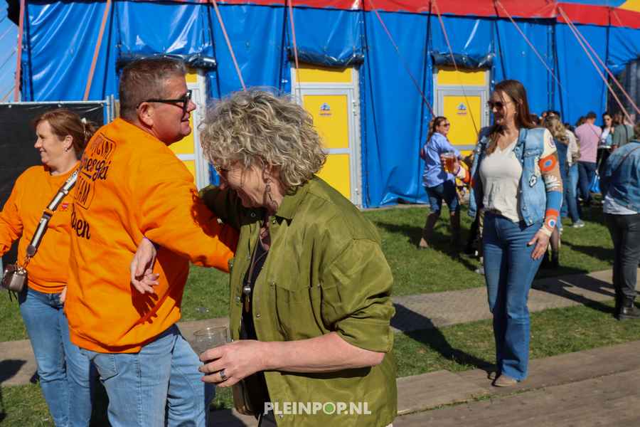 Sfeer Pleinpop Zondag (59)